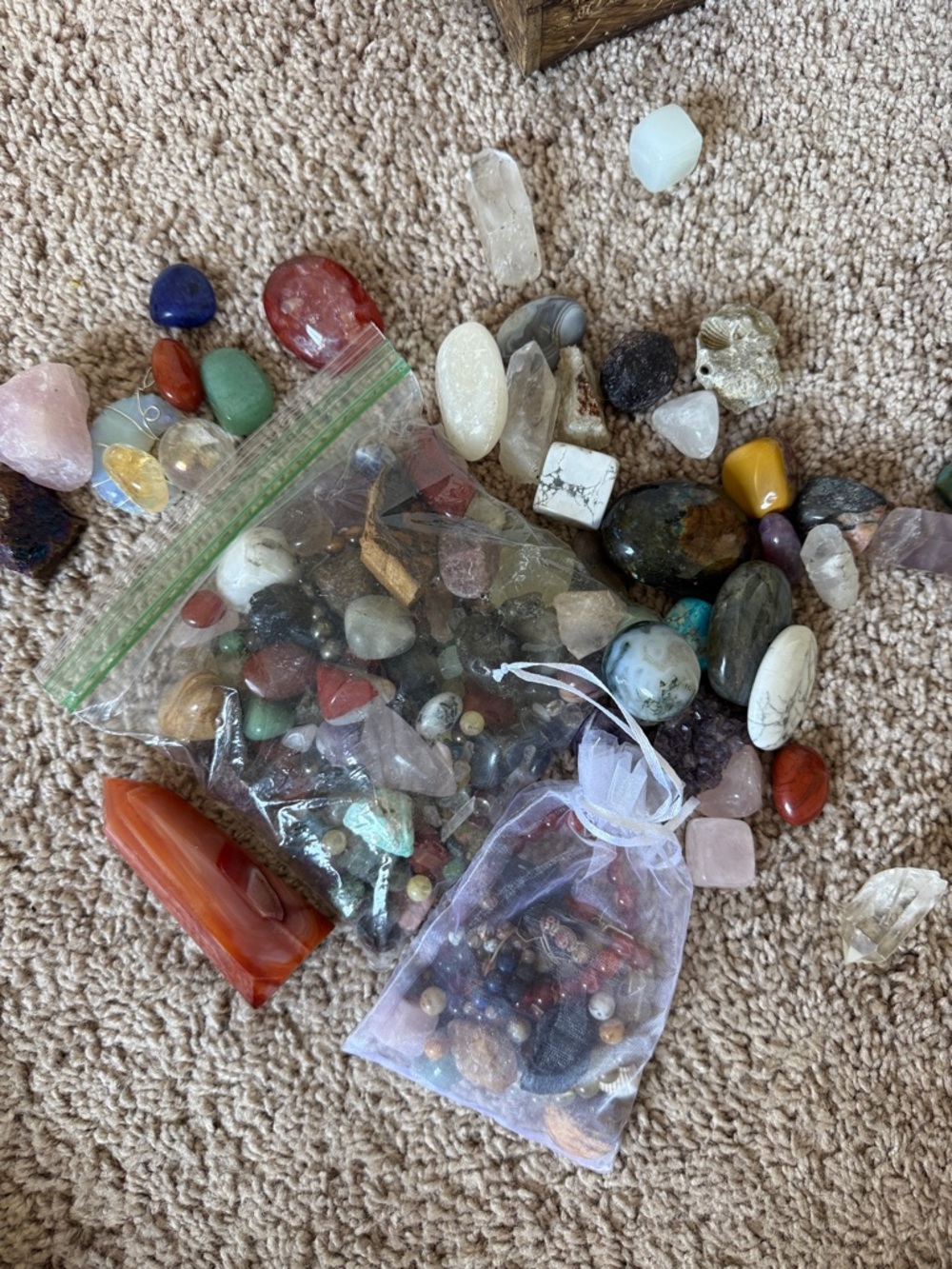 Mixed Tumbled Stones & Crystal Beads Lot - Multicolor
